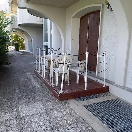 Aparthotel Ponza 3*