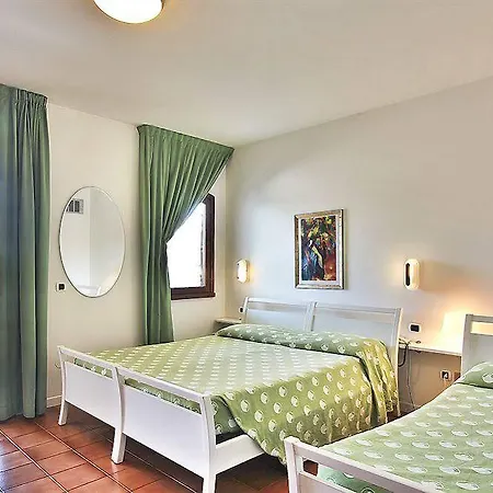 Apartmanhotel Ponza Lignano Sabbiadoro